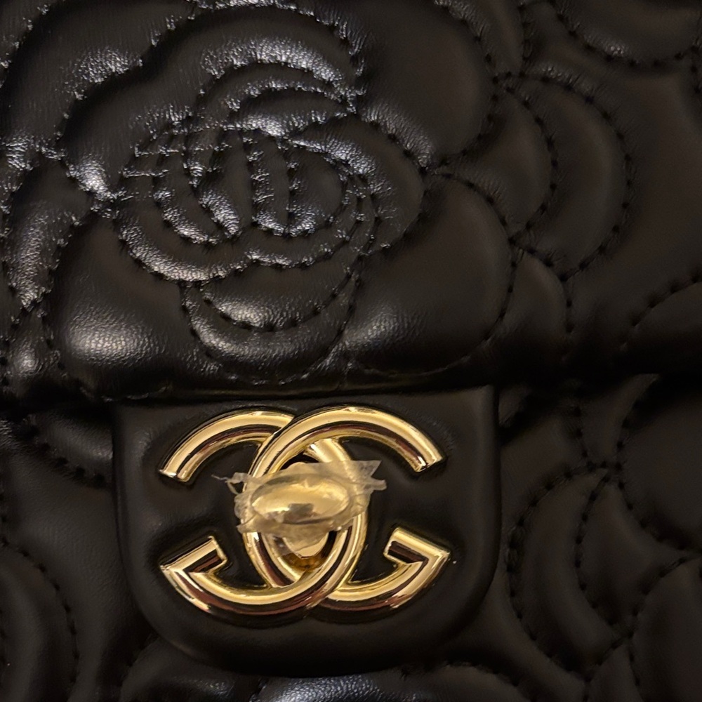 Leather Black Floral Quilted Shoulder Bag - Picture 2 of 10